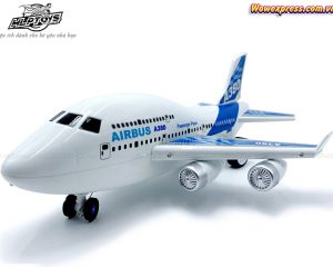 may-bay-airbus-dieu-khien-PY196-24d