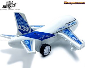 may-bay-airbus-dieu-khien-PY196-24f