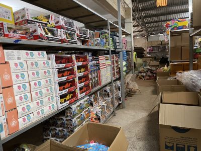 bán lẻ đồ chơi trẻ em