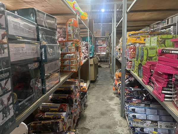 Kho sỉ đồ chơi trẻ em Yến Linh Toys