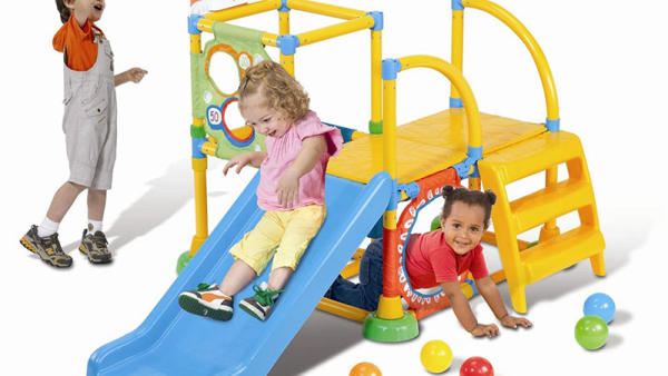 tầm quan trọng của đồ chơi đến sự phát triển của bé