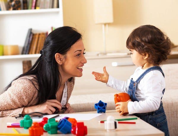 đồ chơi theo từng lứa tuổi Cách chọn đồ chơi phù hợp với trẻ nhỏ