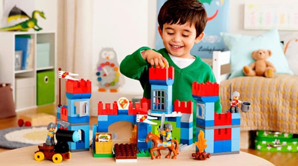 đồ chơi theo từng lứa tuổi Hướng dẫn chọn đồ chơi cho bé 3-6 tuổi