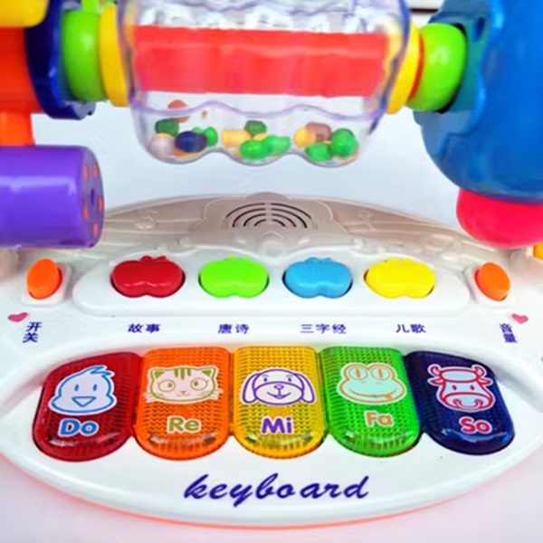 Bàn xoay câu đố có nhiều màu sắc và âm thanh vui nhộn