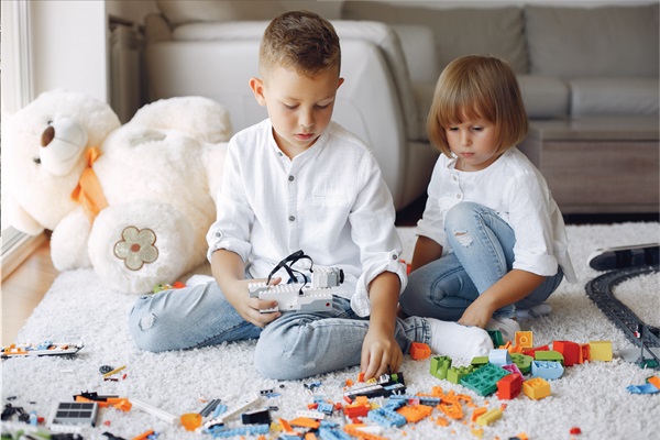 kho sỉ đồ chơi montessori Kinh doanh đồ chơi Montessori đem đến cơ hội thu lời khủng